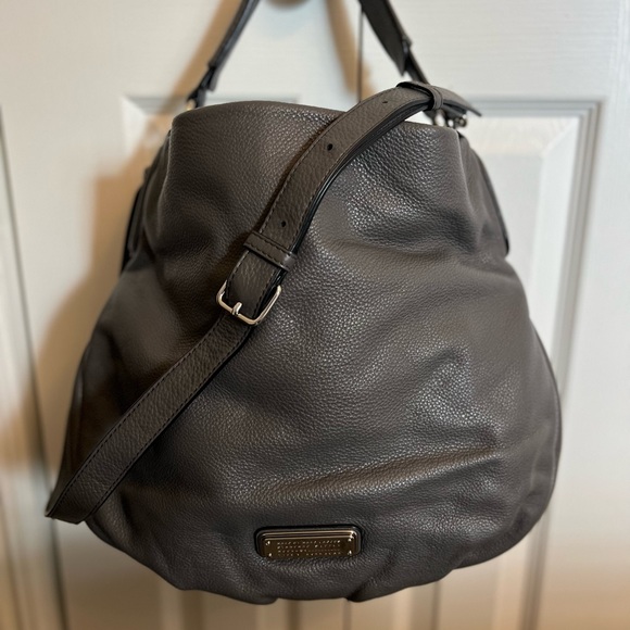 Marc By Marc Jacobs hobo bag NWT - Picture 2 of 6